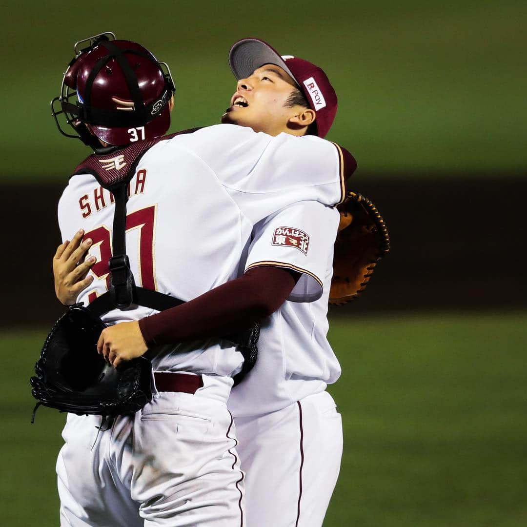 東北楽天ゴールデンイーグルスさんのインスタグラム写真 - (東北楽天ゴールデンイーグルスInstagram)「⚾️ ⚾️E 7-4 L⚾️ 浅村選手の150本塁打は逆転の決勝3ラン‼️‼️‼️ 9回ノーアウト満塁の場面で登板した松井選手は 絶体絶命のピンチを抑えて6セーブ目👏🏼👏🏼👏🏼 リーグトップで10勝に到達しました✨✨✨ #rakuteneagles #RESTART #日本一の東北へ #浅村栄斗 #松井裕樹」4月17日 23時14分 - rakuten_eagles