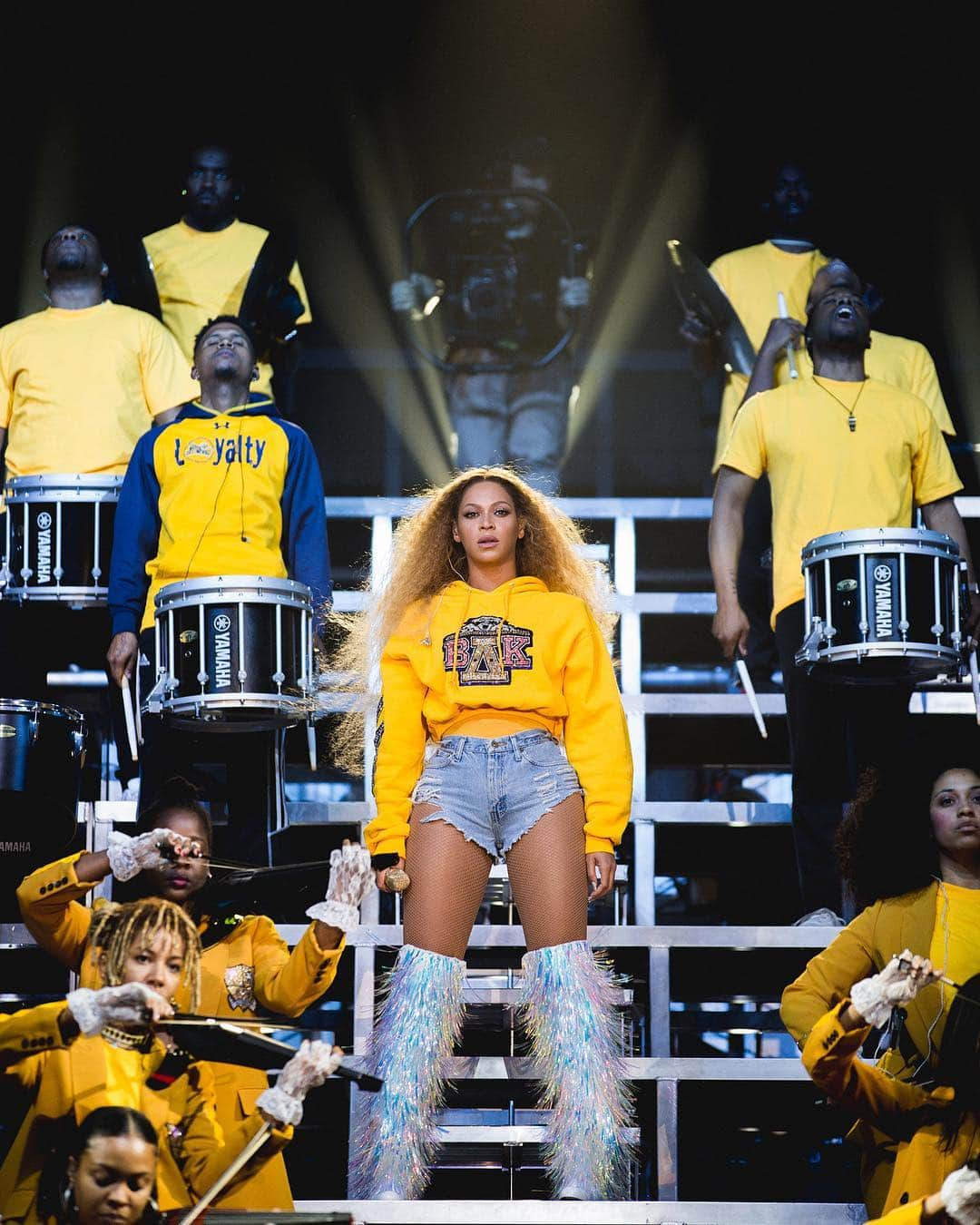 MTVさんのインスタグラム写真 - (MTVInstagram)「The word of the day is HOMECOMING 💛 | 📷 @blaircaldwell #Beyonce」4月17日 23時23分 - mtv