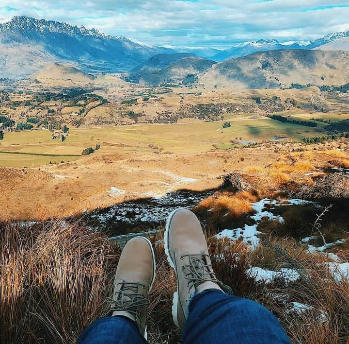 ティンバーランドさんのインスタグラム写真 - (ティンバーランドInstagram)「#Boots to take you to the top. #Timberland 📸: @emtark  Share your #views with us - tag @Timberland!」4月17日 23時30分 - timberland