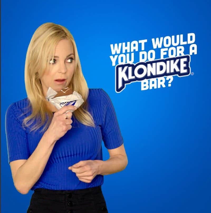 アンナ・ファリスさんのインスタグラム写真 - (アンナ・ファリスInstagram)「What Would You Do For A Klondike Bar? #ad」4月17日 23時32分 - annafaris
