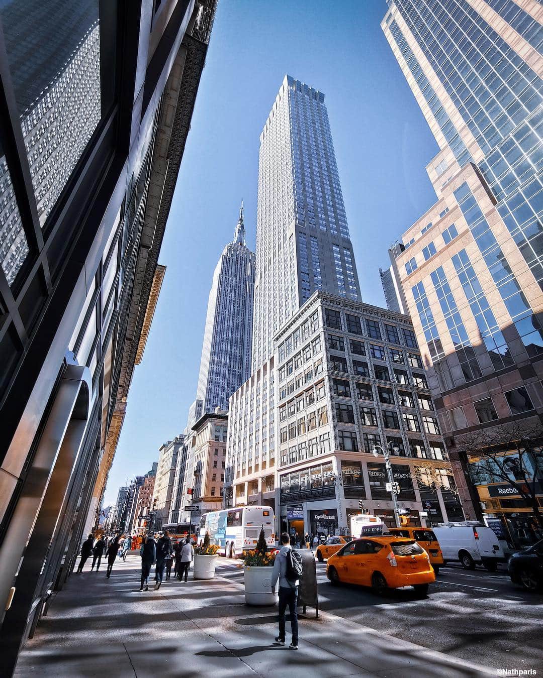 nathparisのインスタグラム：「Street of New York  @nycgo @xlairways  #seeyourcity #xlairways #partners」