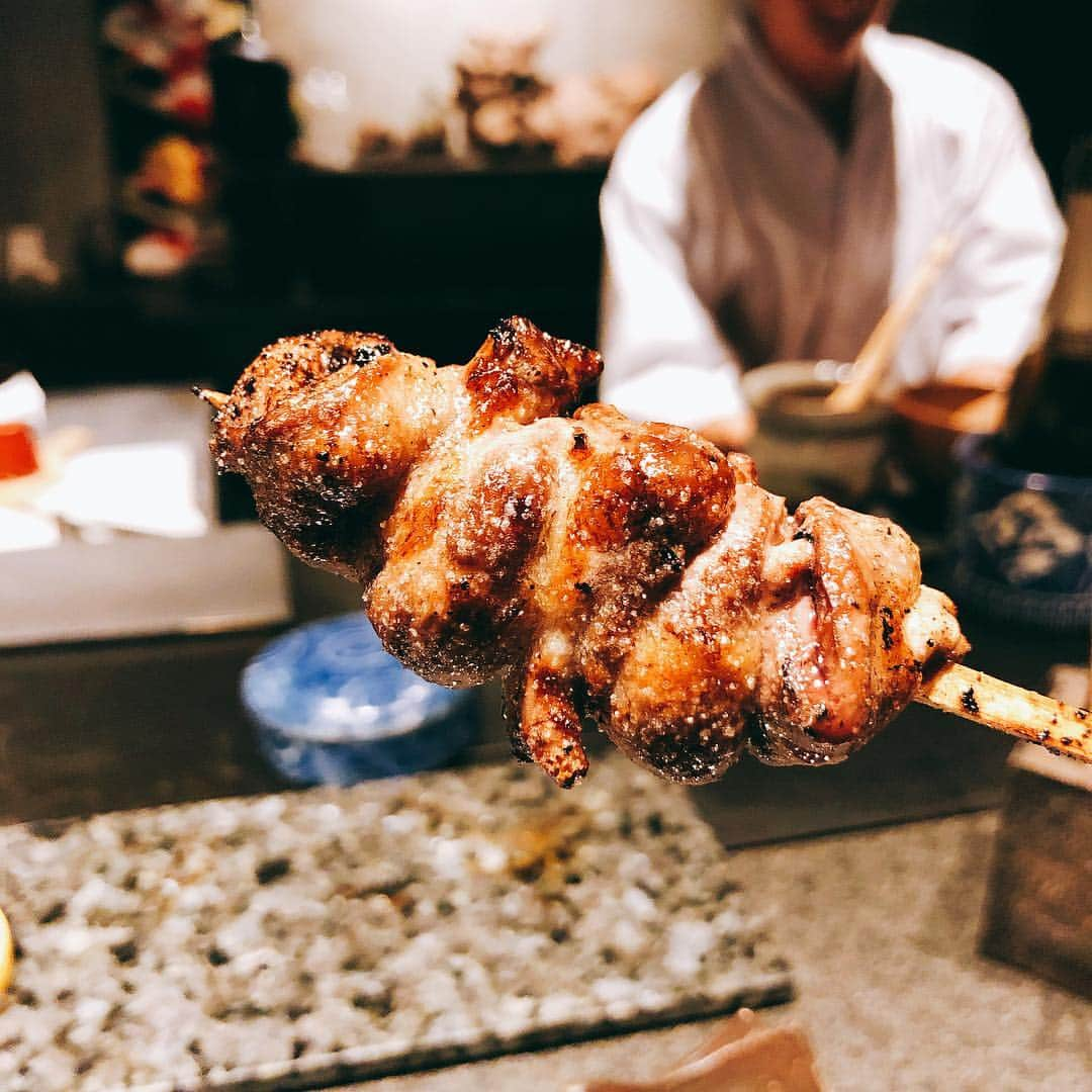 中村貞裕さんのインスタグラム写真 - (中村貞裕Instagram)「#foodie #西麻布 #焼き鳥 #鳥さわ22 #噂の大人気焼き鳥屋 #噂以上の劇ウマ #〆のそぼろ丼&にゅうめんもかなりオススメ」4月17日 23時42分 - transit_nakamura