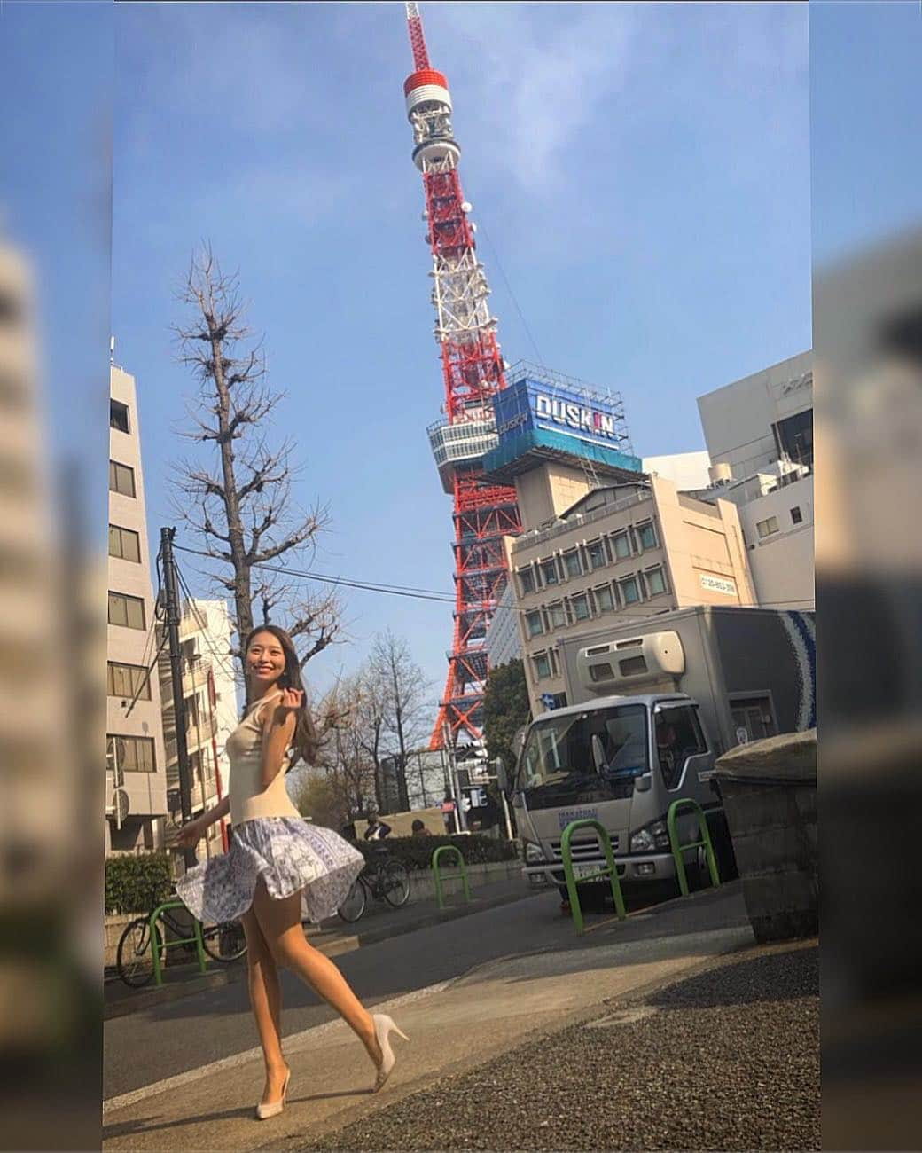 黒澤ゆりかさんのインスタグラム写真 - (黒澤ゆりかInstagram)「今日もとっても楽しい日だった♪ 明日も皆様にとってステキな日になりますように❤️ #model #art #japanesegirl ﻿#モテるスカート #黒澤ゆりか  #ミニスカート  #skirt #スカートふわり #スカートめくり #チラリズム  #photo #モンローガール #和製モンロー #スカートめくられのプロ  #グラビア #屋台#professional  #浪漫 #marilynmonroe #スカートめくりマイスター #monroegirl﻿  #スカートちゃん #ヤバスタ #絶対領域  #followme﻿ #本日のスカートふわり﻿  #角度を変えたくなる写真﻿ ❤︎#produceYURIKA﻿」4月18日 0時03分 - yurikakurosawa