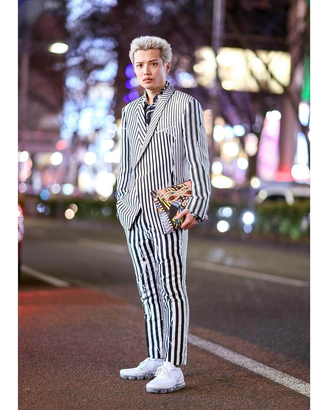 Harajuku Japanさんのインスタグラム写真 - (Harajuku JapanInstagram)「Japanese college student Shun (@madonna.77768) on the street in Harajuku wearing a striped suit by Haider Ackermann with a Versace print button up shirt, Givenchy clutch, and Nike sneakers.」4月18日 0時21分 - tokyofashion