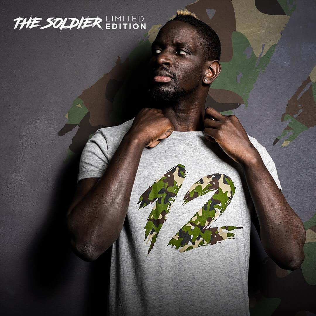 クリスタル・パレスFCさんのインスタグラム写真 - (クリスタル・パレスFCInstagram)「👊 The Soldier has a new uniform. • • • 1️⃣2️⃣ Shop the @mamadousakho player range at the #CPFC 🦅 shop now! • • •」4月18日 0時58分 - cpfc