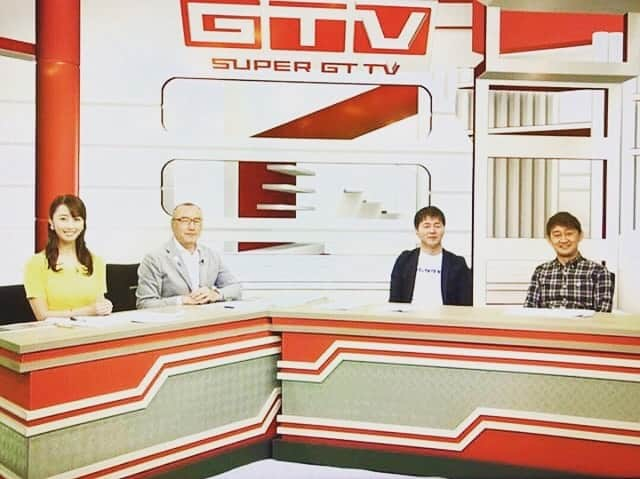 本山哲さんのインスタグラム写真 - (本山哲Instagram)「GTV収録📺 放送は4月27日から！ #GTV #supergt #jsports #道上龍 #竹内紫麻 #じろーさん」4月18日 0時59分 - satoshimotoyama