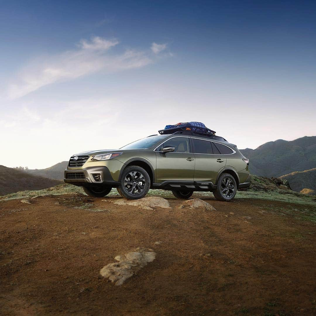 Subaru of Americaさんのインスタグラム写真 - (Subaru of AmericaInstagram)「Introducing the all-new 2020 Subaru Outback. Go where love takes you. Click the link in our bio to learn more. #NYIAS #SubaruOutback」4月18日 1時05分 - subaru_usa