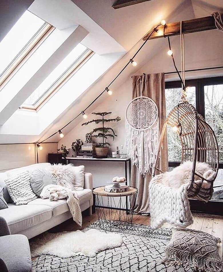 チェイサーのインスタグラム：「dreamiest room set up😍💞 #chaserbrand」