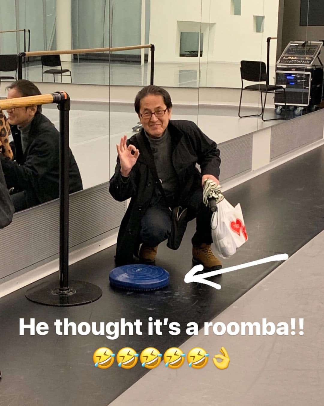 石井杏奈さんのインスタグラム写真 - (石井杏奈Instagram)「My parents were here in Montreal!! They visited the studio where I work everyday😎🇨🇦💪 They were so funny!!🤣🤣🤣 #canada#montreal#beautiful#ballet#studio#food#fun#カナダ#モントリオール#バレエ#スタジオ#レストラン#地球の反対側#まで#来てくれた#ありがとう#楽しかった ☺️🌸🌸🌸」4月18日 2時26分 - annaishii