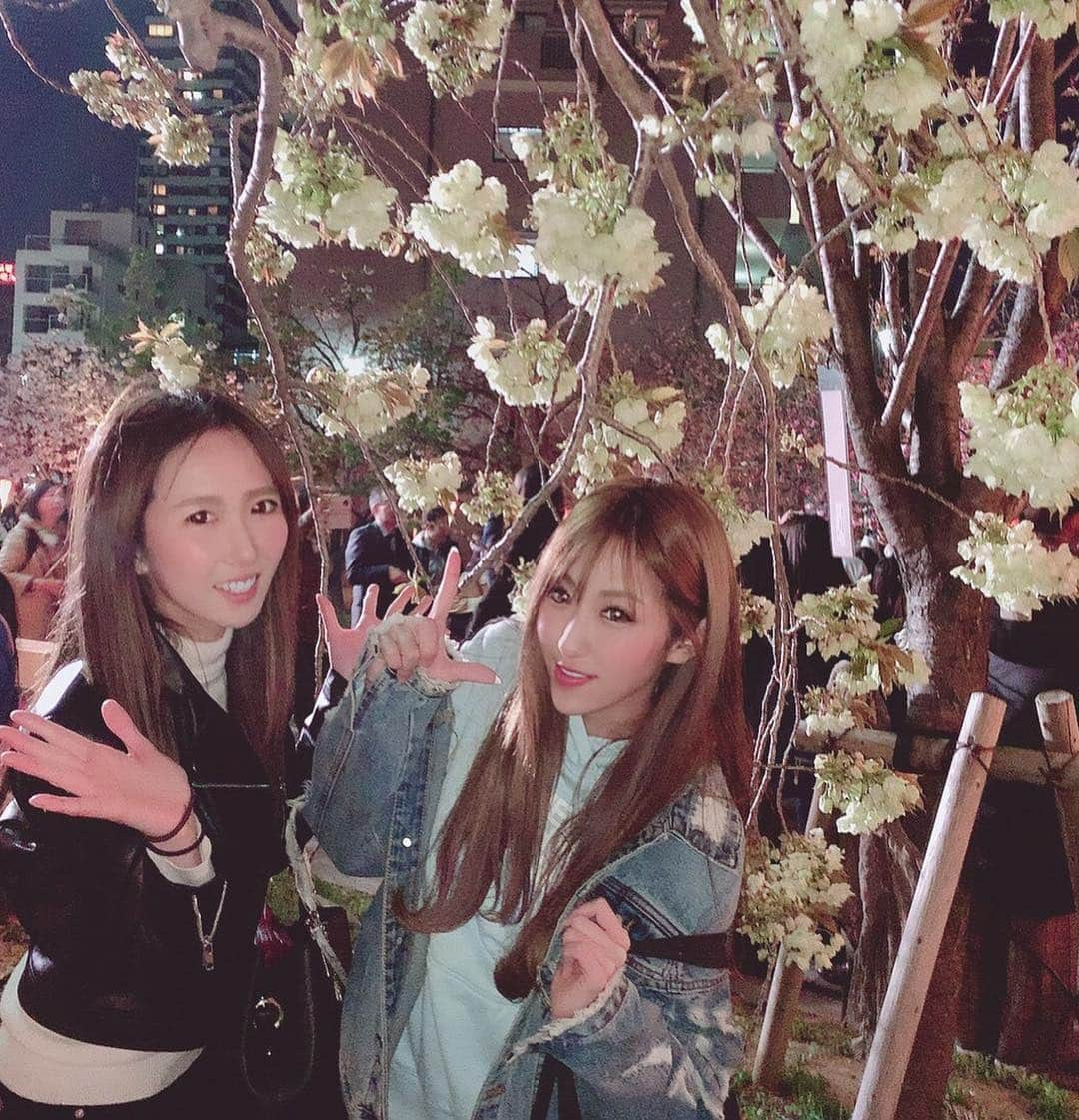 鳳ゆまさんのインスタグラム写真 - (鳳ゆまInstagram)「#造幣局 🌸 . #桜 #大阪 #女子旅 #お祭り #japan #japanesegirl #sightseeing」4月18日 2時17分 - yumangerion06