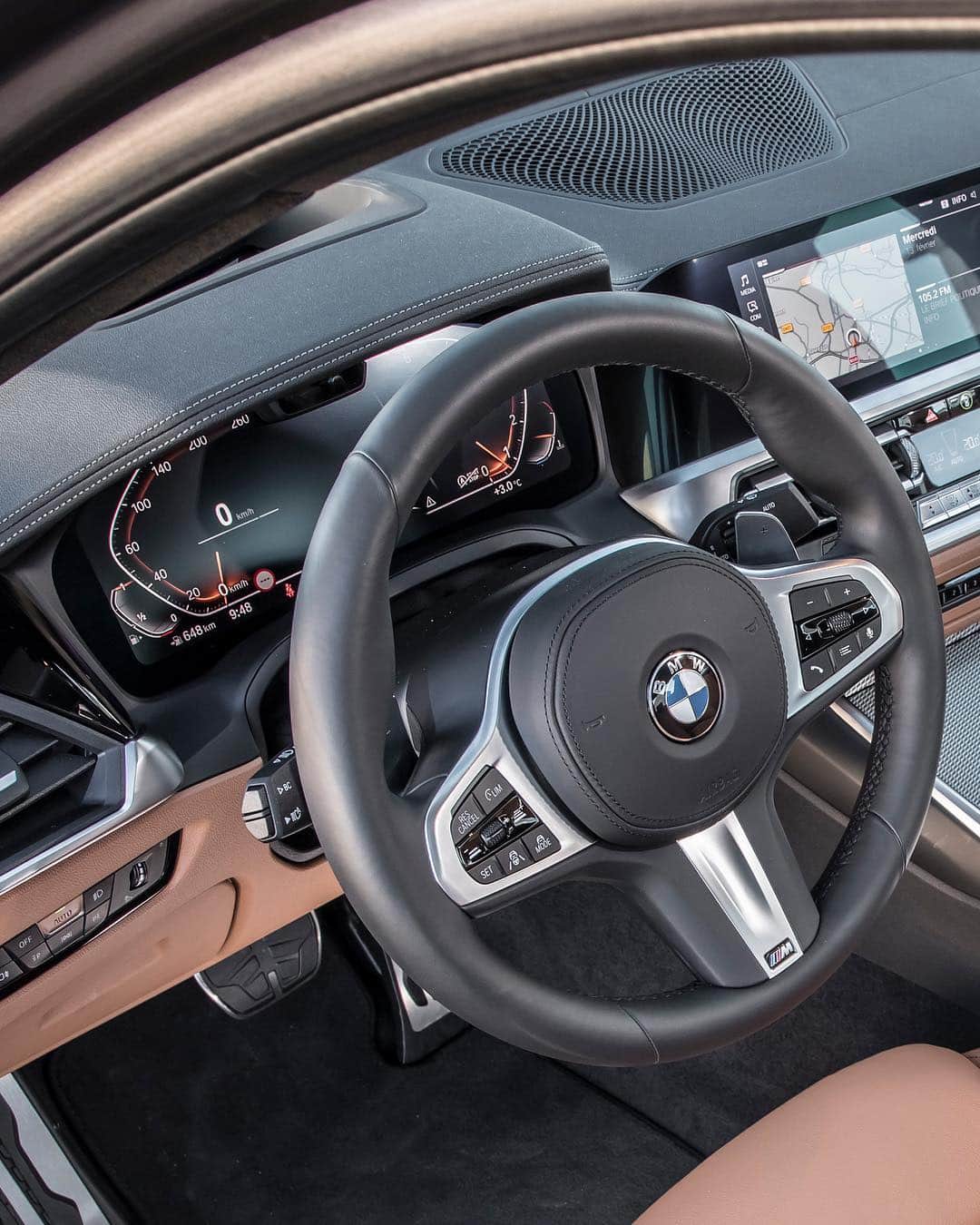 BMWのインスタグラム：「Dynamic for the first look, and in the inside as well.  The BMW 3 Series Sedan. #BMW #3Series」