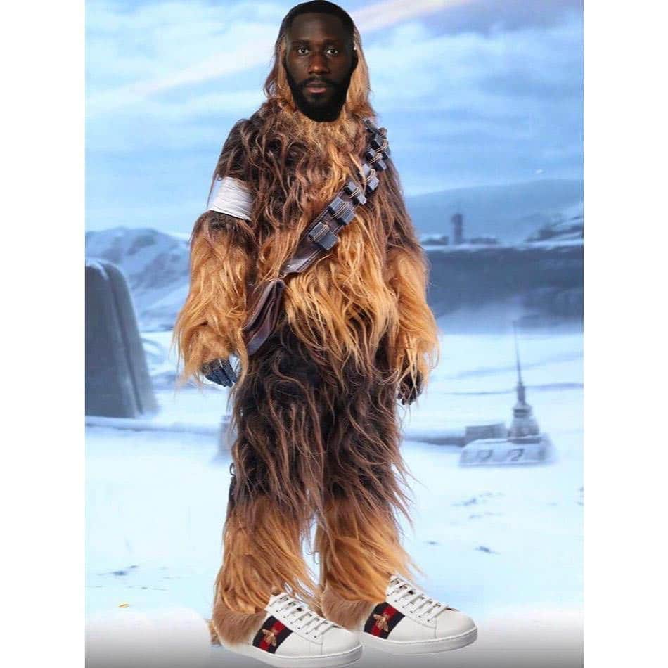 マイケル・アントニオさんのインスタグラム写真 - (マイケル・アントニオInstagram)「Turned up for training today and @masuaku26 had gone full chewbacca with the trainers 👀👀👀🤣🤣🤣 #BeastMoves」4月18日 2時44分 - michailantonio