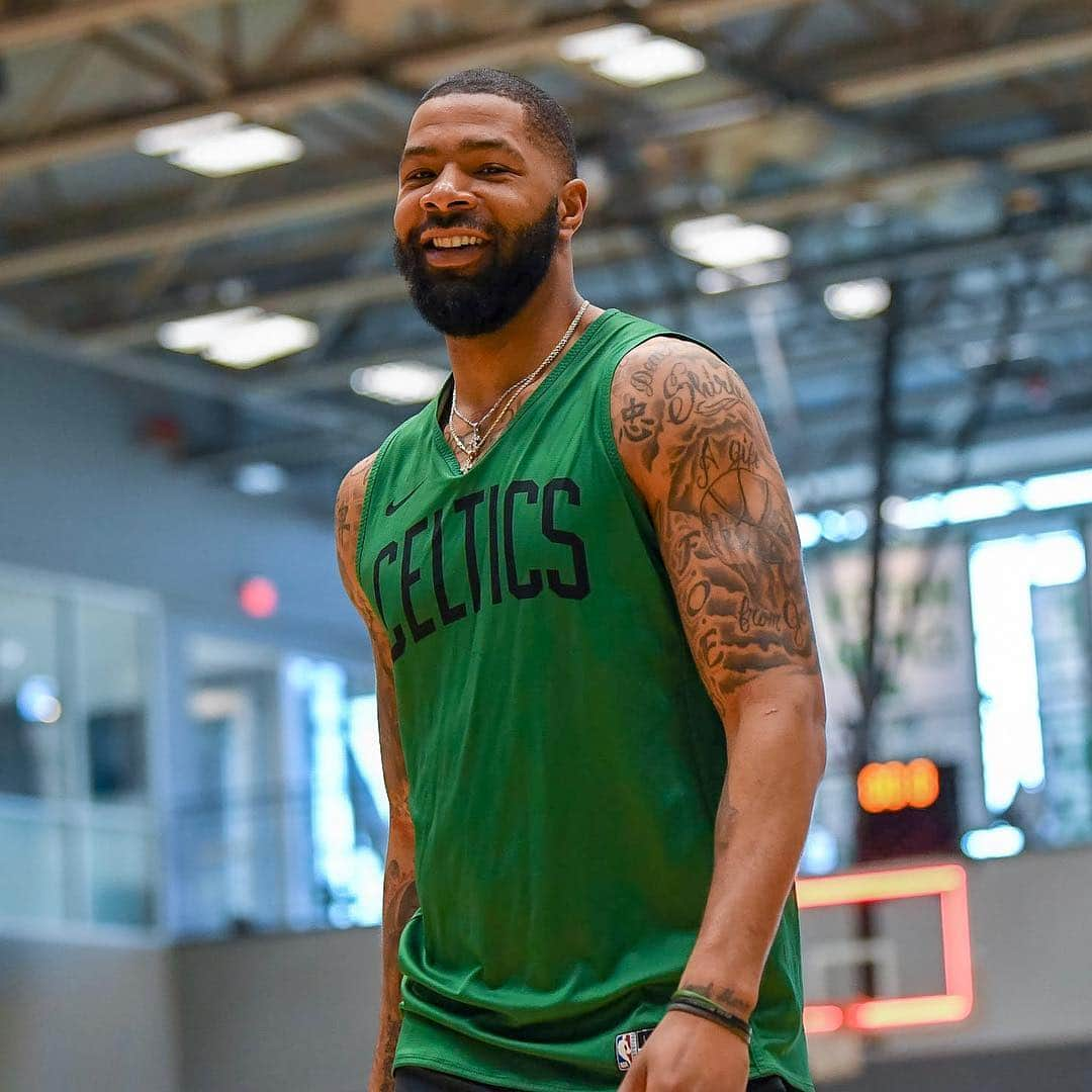 ボストン・セルティックスさんのインスタグラム写真 - (ボストン・セルティックスInstagram)「Locking in for Game 2️⃣」4月18日 3時09分 - celtics