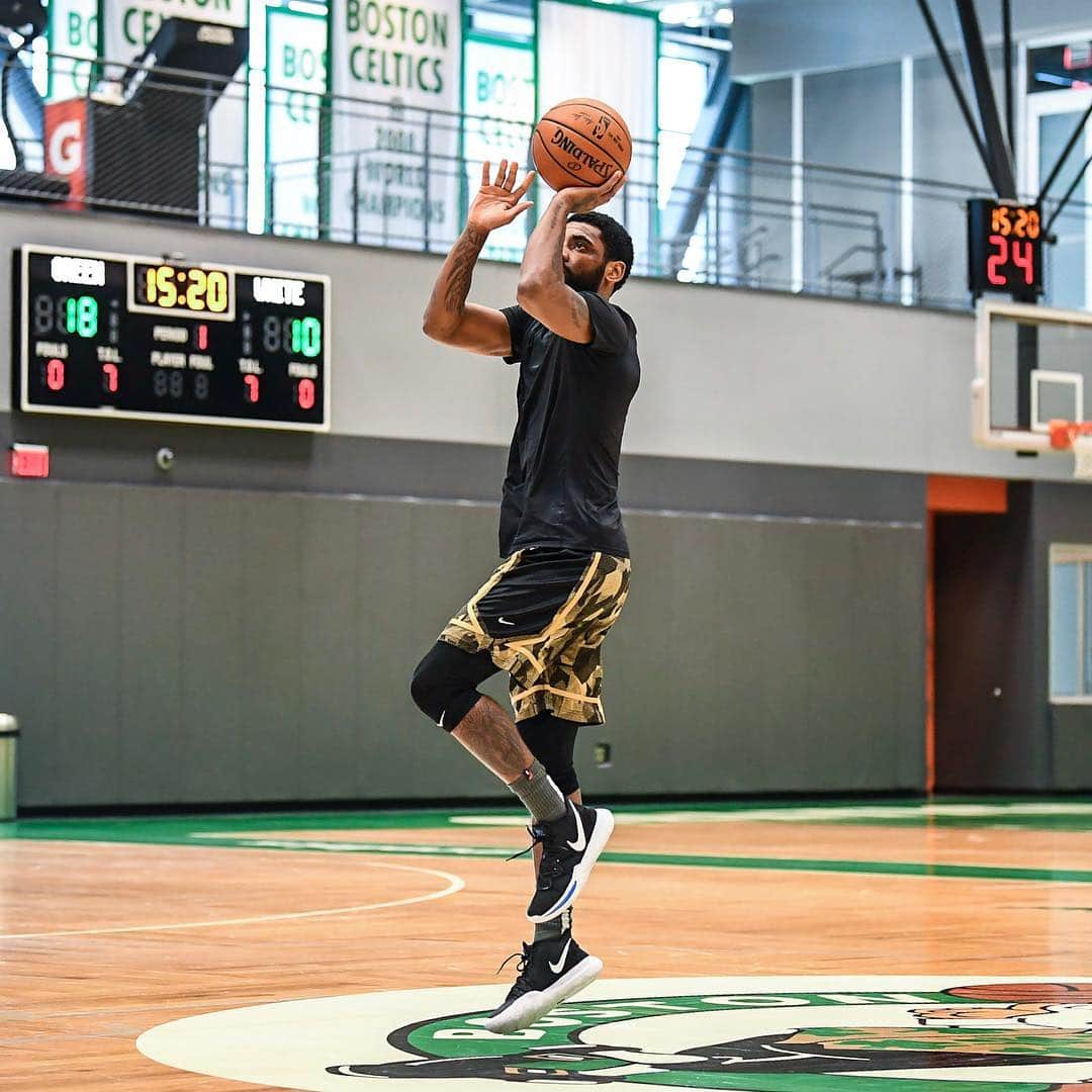 ボストン・セルティックスさんのインスタグラム写真 - (ボストン・セルティックスInstagram)「Locking in for Game 2️⃣」4月18日 3時09分 - celtics