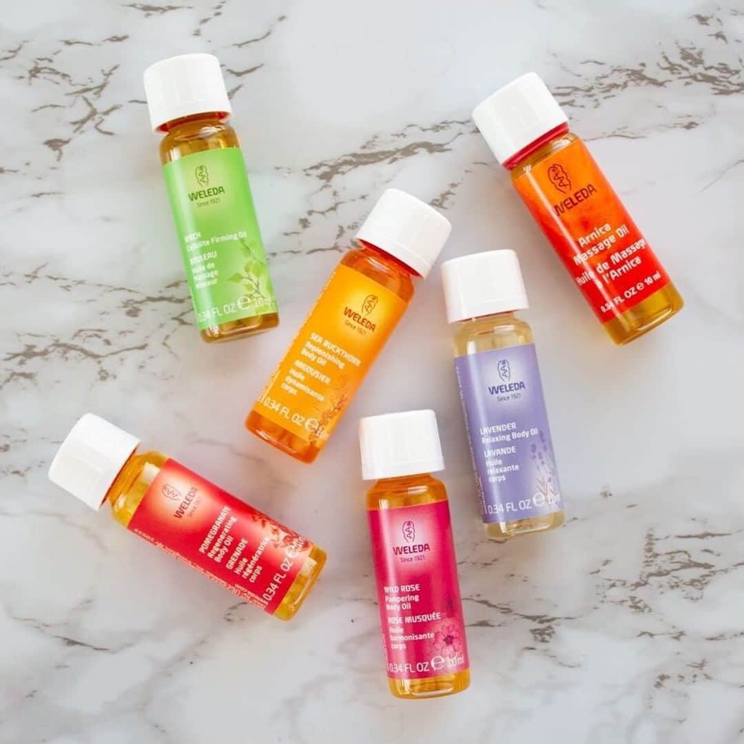 Weledaのインスタグラム：「Our body oil starter kit collection comes with six of our nourishing oils! 🌈🌿Which one is your favorite? (pc: @ivysavanah)」