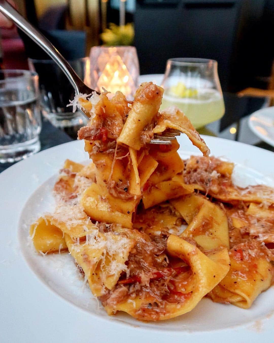 Eat With Steph & Coさんのインスタグラム写真 - (Eat With Steph & CoInstagram)「Important question: Cacio e Pepe, or duck ragu? Or BOTH?  This was the pasta action from last night at @12th_knot with the @nonna_tonda Tuesday Takeover. Another invite that I’d happily go back for. 12/10 - Bonus points for pretty interiors and views haha!  Add this to your list. I defo prefer this over Padella. Sorry Padella fans! 😉📷 @verna.banana #invite #pasta #cacioepepe #ragu #italianfood #italian #cheese #carbs #yum #recommended @hueandcryagency . . . . . . #pastas #cheesy #drooling #feedyoursoul #artofplating #foodie #foodpics #EEEEEATS #foodiegram #foodporn #myfab5 #f52grams #eatingfortheinsta #spoonfeed #cheatmeal #forkyeah #heresmyfood #eattheworld」4月18日 4時06分 - eatwithsteph_ldn