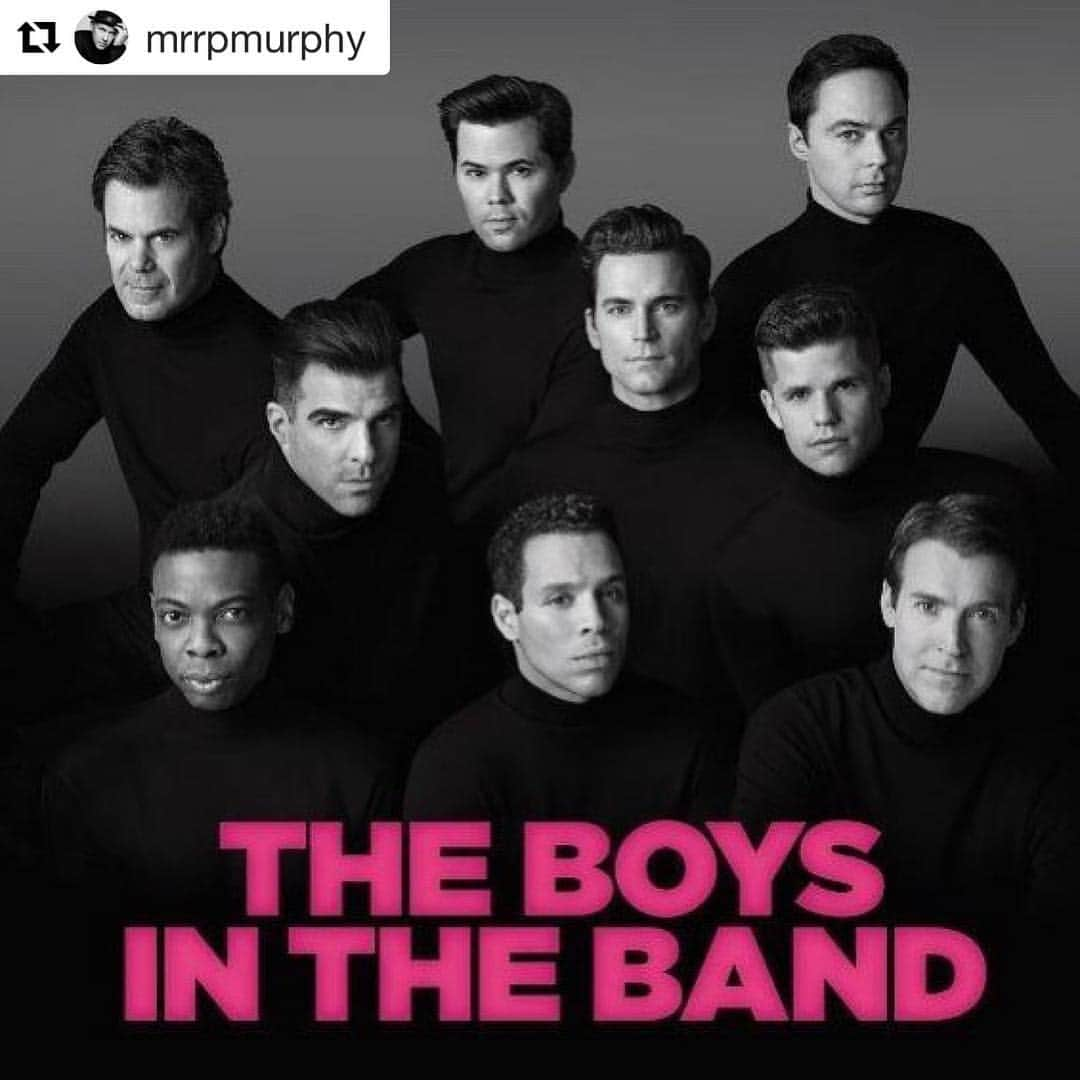 マット・ボマーさんのインスタグラム写真 - (マット・ボマーInstagram)「Excited to be back with this incredible group of guys - everyone from the Broadway cast!- and to tell this story again in a new medium. Grateful to the brilliant @joe_mantello, @Netflix, and of course @mrrpmurphy for keeping this Band together and making this happen. I can’t wait!」4月18日 5時38分 - mattbomer