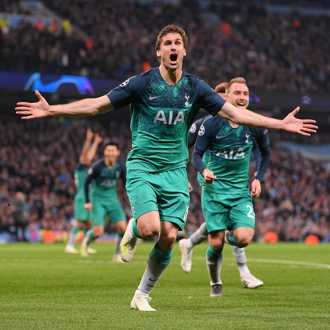 UEFAチャンピオンズリーグさんのインスタグラム写真 - (UEFAチャンピオンズリーグInstagram)「@spursofficial right now 🎉  @llorente_fer the hero! 🙌 #UCL」4月18日 5時56分 - championsleague