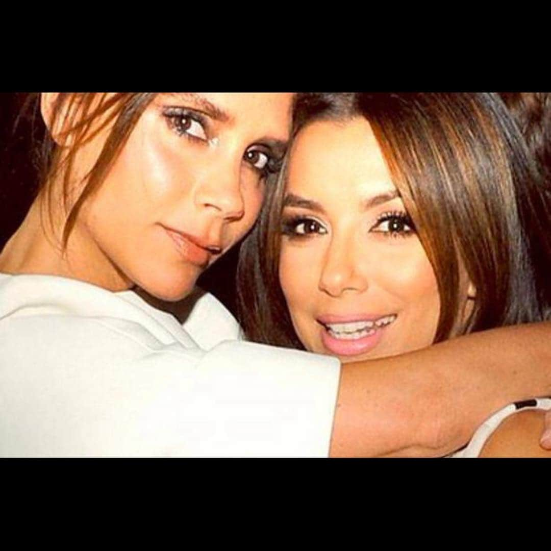 エヴァ・ロンゴリアさんのインスタグラム写真 - (エヴァ・ロンゴリアInstagram)「Happy birthday to this sweet woman @victoriabeckham ! One of the kindest, most loyal friends a girl could ask for! May we have another year of laughter and joy! No one makes me laugh like you! ❤🎂」4月18日 5時59分 - evalongoria