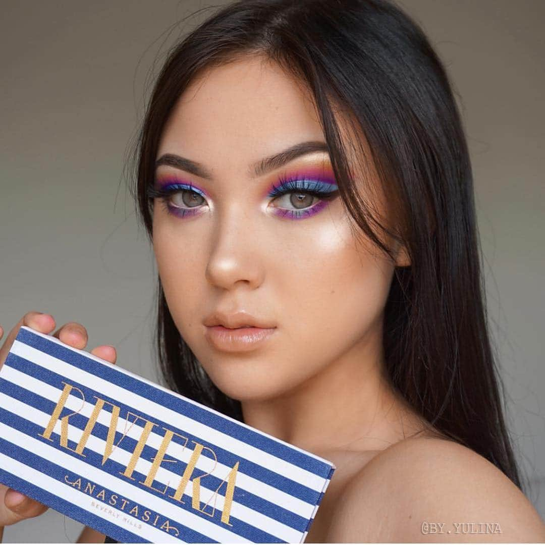 Anastasia Beverly Hillsさんのインスタグラム写真 - (Anastasia Beverly HillsInstagram)「RIVIERA 🛳 Palette @by.yulina  #abhriviera」4月18日 6時18分 - anastasiabeverlyhills