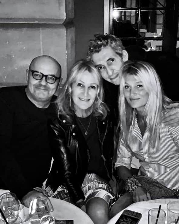 のインスタグラム：「Last night diner enjoying friendship and complicity with two of our dearest friends as one just landed from Cuba and the other one ready to take off to st Barth @lilianejossua and @camus_isa @isabellecamusofficiel with @dingo.jules.jim at the Costes to celebrate ❤️ #friendsarefamily」