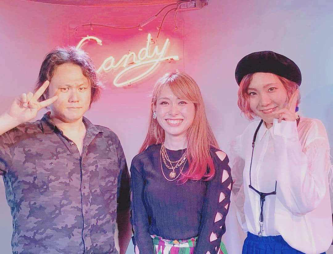 清水玲奈さんのインスタグラム写真 - (清水玲奈Instagram)「4.17 @ kyoto candy. . trio Live. . 昨日のセトリでは UAの曲がすごく好き. . 夜桜見れた. . 次回は9/20. . #京都 #kyoto #candy . #池田杏理 #名倉学 #清水玲奈  #vocal #piano #sax #saxophone #tenorsax #tenorsaxophone #liveperformance #saxophonist #japan #instalike #instagram #music #musician #musica #femalesaxplayer #jazz #funk #daveguardala #reinashimizu  #ua #情熱 #雲がちぎれる時」4月18日 17時09分 - reina__shimizu