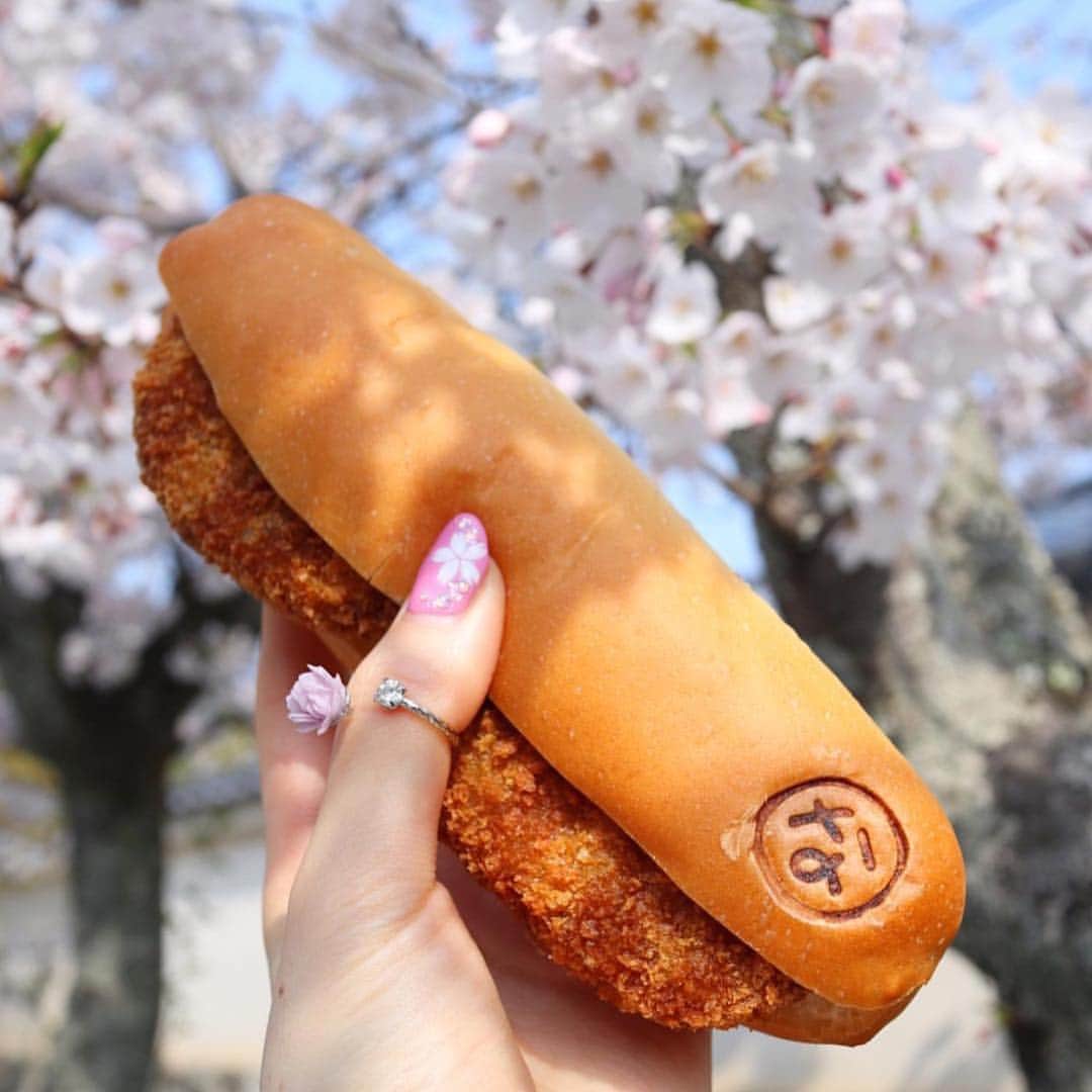 aumoグルメのグルメインスタ