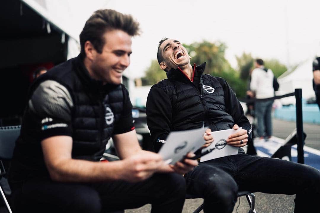 セバスチャン・ブエミさんのインスタグラム写真 - (セバスチャン・ブエミInstagram)「Caption this picture with my teammate 🤪」4月18日 17時23分 - sebastien_buemi