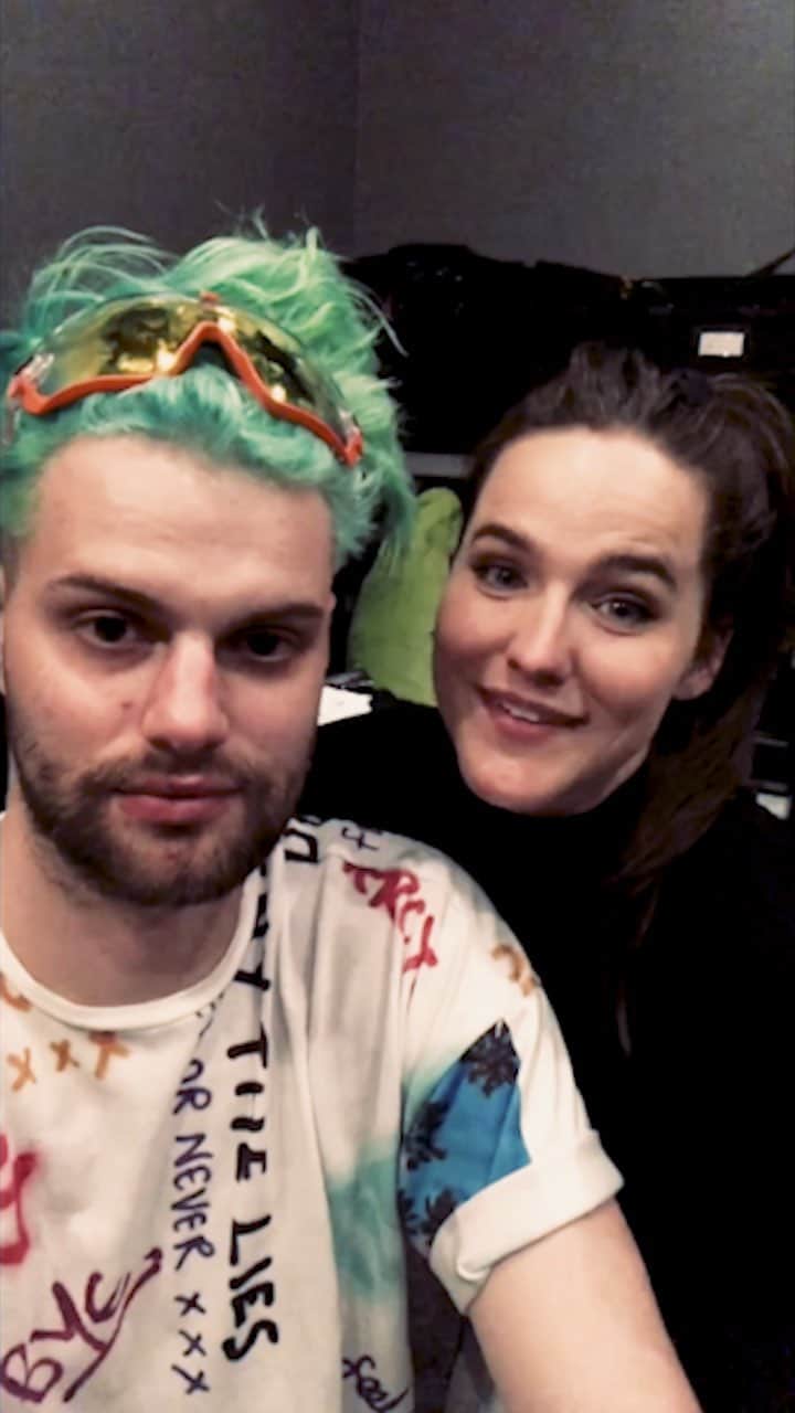 コーチェラのインスタグラム：「Take care of your friends. Ask for consent. Have a great time. @sofitukker lays out how to have a safe Coachella this weekend.」