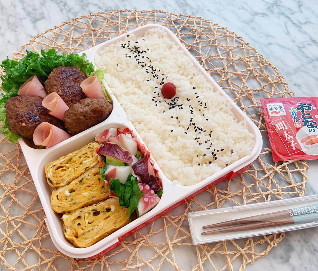 本田しおりのインスタグラム：「#今日のお弁当  #ハンバーグ弁当 #カレー弁当  #お弁当 #本田弁当 #旦那さん弁当」