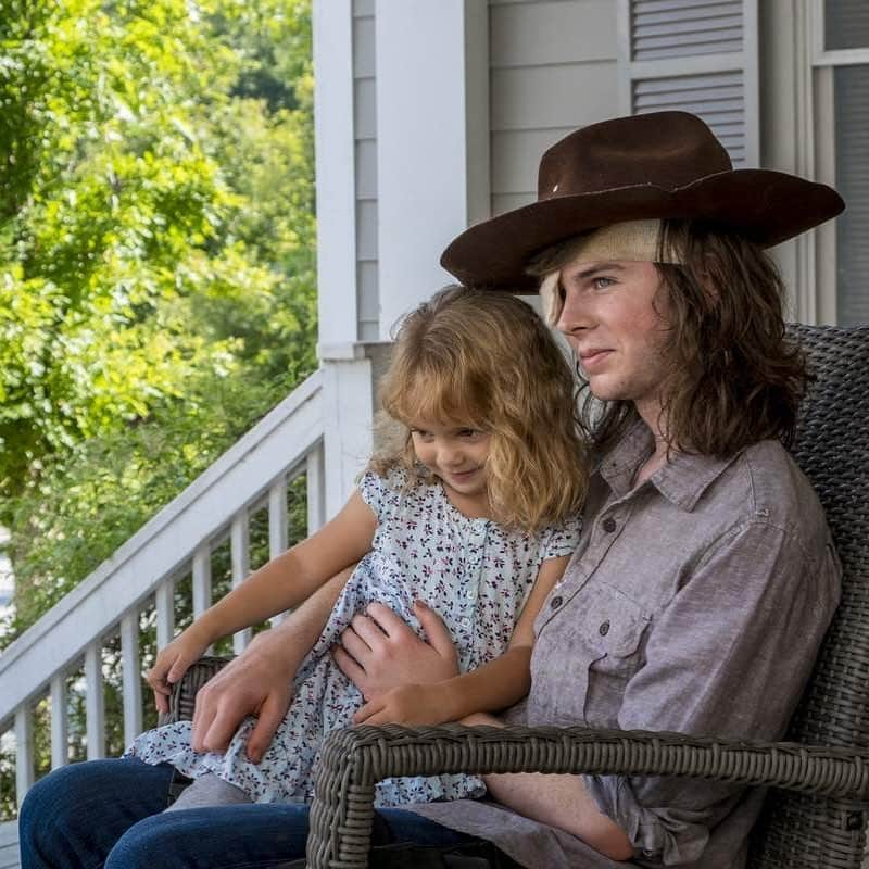 The Walking Deadさんのインスタグラム写真 - (The Walking DeadInstagram)「Imagine these two growing up together #TheWalkingDead」4月18日 9時56分 - thewalkingdeadamc