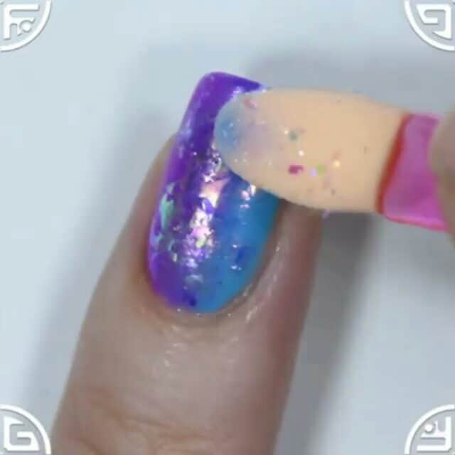 nailのインスタグラム：「Which look? 1 or 2? - Follow (me) @nailpost for more. ❤ Sigan (a mí) @nailpost para más. ❤ - cr: @yagala - Dm/send this to 10 friends for a surprise!」