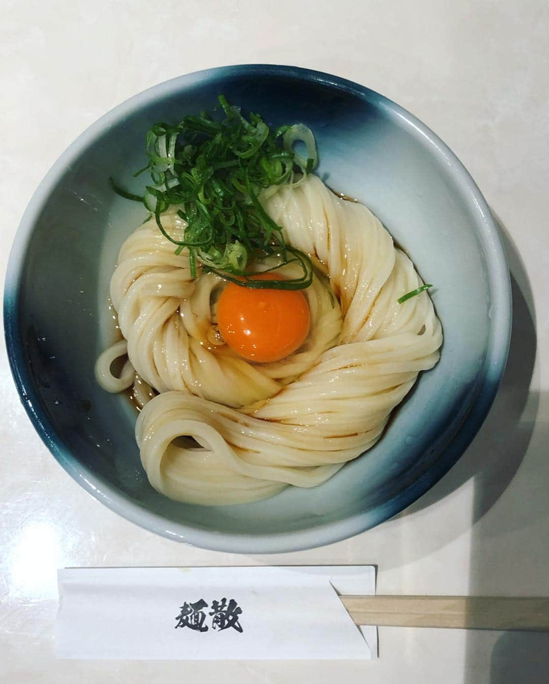 近藤あやさんのインスタグラム写真 - (近藤あやInstagram)「気になってたお店で、 麺散らしてきた🤤❤️ . #原宿 #うどん屋 #麺散 #やぁうどんこ #麺散らんち #コシすご おおおお！！！！！！！！！」4月18日 12時33分 - doraemontoaya