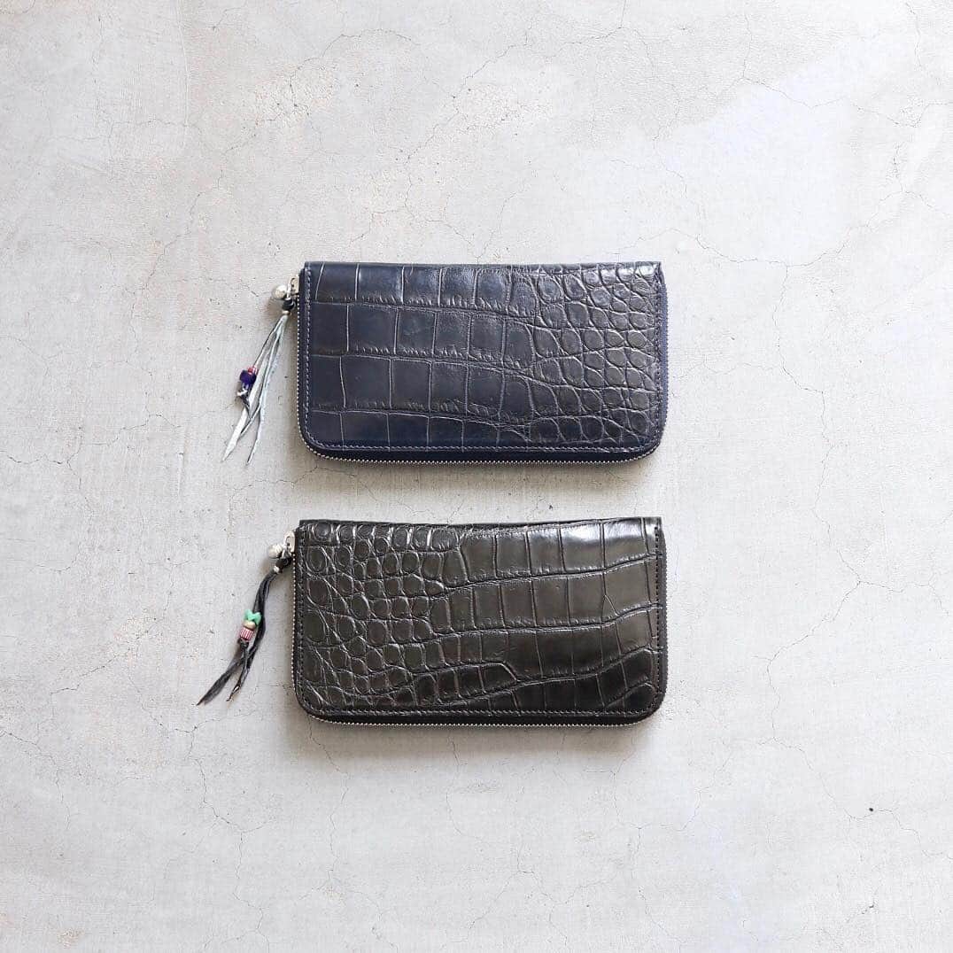 wonder_mountain_irieさんのインスタグラム写真 - (wonder_mountain_irieInstagram)「_ ［season keyitem］ 人気の"Wallet"アイテムも揃っています。 ぜひ、ご覧下さい。 _ 〈online store / @digital_mountain〉 http://www.digital-mountain.net/shopbrand/m_wallets/ _ 【オンラインストア#DigitalMountain へのご注文】 *24時間受付 *15時までのご注文で即日発送 *1万円以上ご購入で送料無料 tel：084-973-8204 _ We can send your order overseas. Accepted payment method is by PayPal or credit card only. (AMEX is not accepted)  Ordering procedure details can be found here. >>http://www.digital-mountain.net/html/page56.html _ 本店：#WonderMountain  blog>> http://wm.digital-mountain.info _ #irose #BRUNABOINNE #henderscheme  #visvim  #DIGAWEL _ 〒720-0044  広島県福山市笠岡町4-18 JR 「#福山駅」より徒歩10分 (12:00 - 19:00 水曜定休) #ワンダーマウンテン #japan #hiroshima #福山 #福山市 #尾道 #倉敷 #鞆の浦 近く _ 系列店：@hacbywondermountain _」4月18日 12時50分 - wonder_mountain_