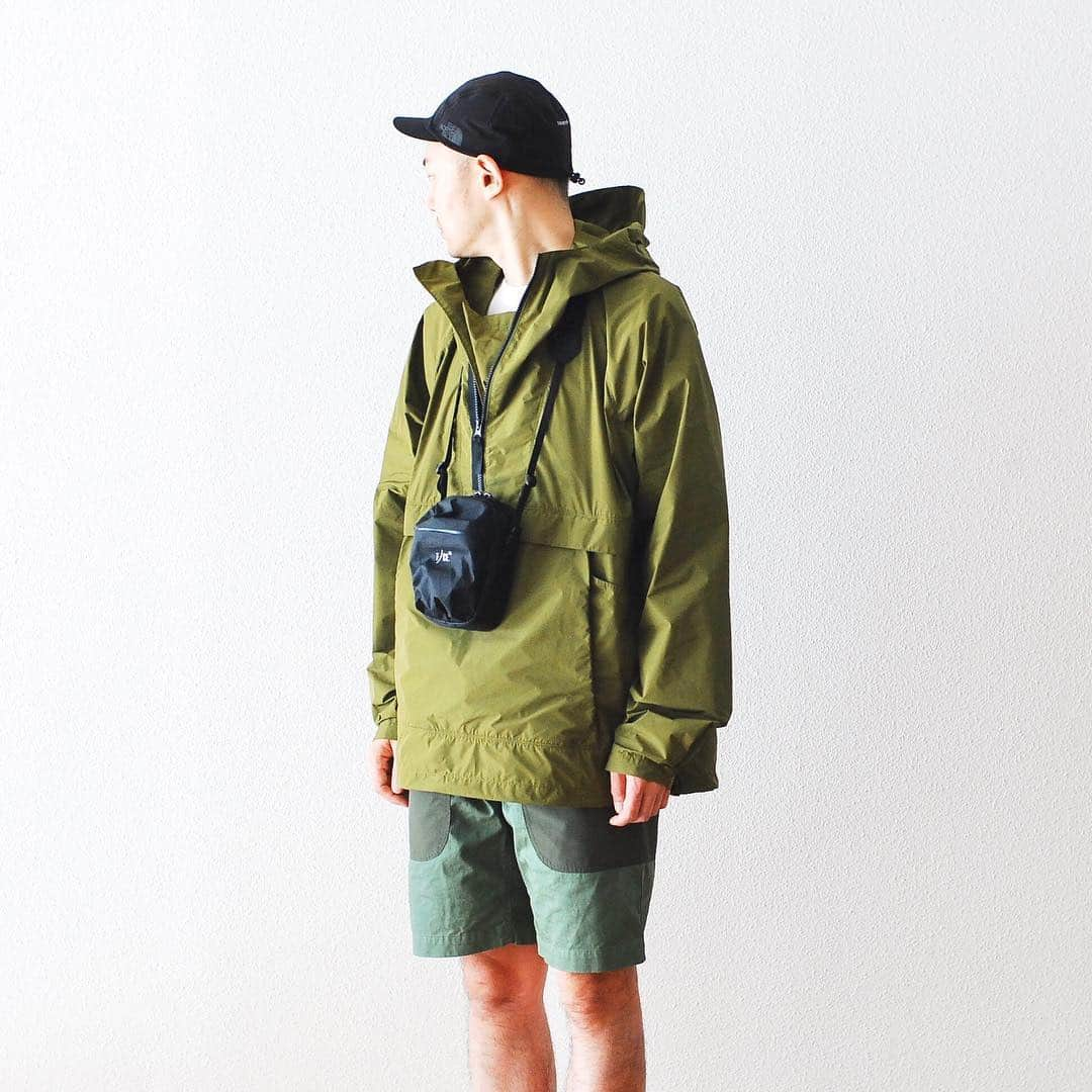 wonder_mountain_irieさんのインスタグラム写真 - (wonder_mountain_irieInstagram)「_ BACH / バッハ "TRACER ANORAK" ￥31,860- _ 〈online store / @digital_mountain〉 → http://www.digital-mountain.net/shopdetail/000000008554/ _ 【オンラインストア#DigitalMountain へのご注文】 *24時間受付 *15時までのご注文で即日発送 *1万円以上ご購入で送料無料 tel：084-973-8204 _ We can send your order overseas. Accepted payment method is by PayPal or credit card only. (AMEX is not accepted)  Ordering procedure details can be found here. >>http://www.digital-mountain.net/html/page56.html _ 本店：#WonderMountain  blog>> http://wm.digital-mountain.info _ #bach #バッハ #cap→ #THENORTHFACE ¥6,048- bag→ #fcetools ￥7,560- shorts→ #THENORTHFACEPURPLELABEL ￥18,360- _ 〒720-0044  広島県福山市笠岡町4-18 JR 「#福山駅」より徒歩10分 (12:00 - 19:00 水曜定休) #ワンダーマウンテン #japan #hiroshima #福山 #福山市 #尾道 #倉敷 #鞆の浦 近く _ 系列店：@hacbywondermountain _」4月18日 14時41分 - wonder_mountain_