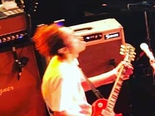 後藤正文さんのインスタグラム写真 - (後藤正文Instagram)「熊本公演。 脳内麻薬でトリップしたギタリストの表情が...。 #お分かりいただけただろうか #asiankungfugeneration」4月18日 14時59分 - gotch_akg