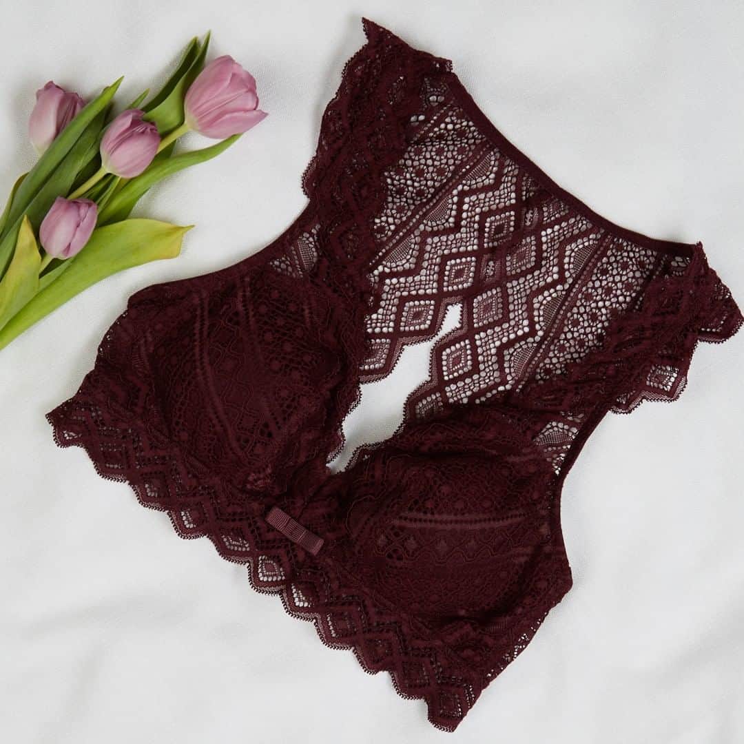 プリマークさんのインスタグラム写真 - (プリマークInstagram)「We lurrrvee this colour 😍 Thoughts? 👇 Bralette £8/€10 (Available in: 🇬🇧🇩🇪🇳🇱🇦🇹🇧🇪🇮🇪🇫🇷🇮🇹🇪🇸🇵🇹) #Primark #lingerie」4月18日 15時00分 - primark