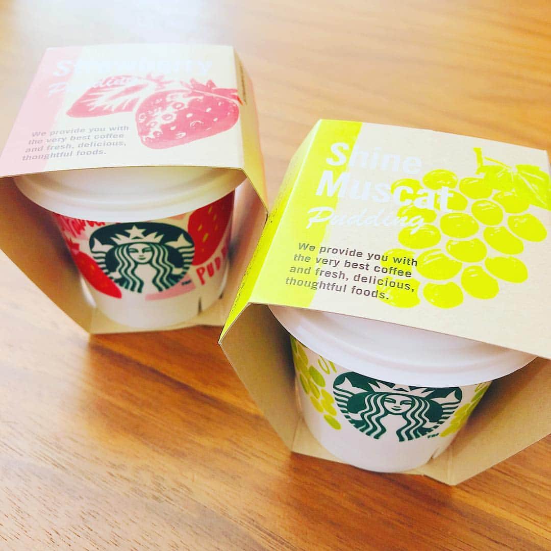 のインスタグラム：「先日買ったスタバの新作プリン🍮✨ ストロベリーとシャインマスカットのプリンなんですが…卵が入っていない‼️ 娘も食べられるじゃーん😍と感動😭 スタバプリンカップはおままごとに使用するため、新作が出たら迷わず買います（笑）😁 #岡部玲子 #子育て #主婦 #アラフォーママ #タレント #レポーター #39歳 #スターバックス #日本 #吉祥寺 #プリン #スタバ #いちご #シャインマスカット #ままごと #mama #talent #reporter #instagood #f4f #starbucks #japan #kichijoji #love #happy」