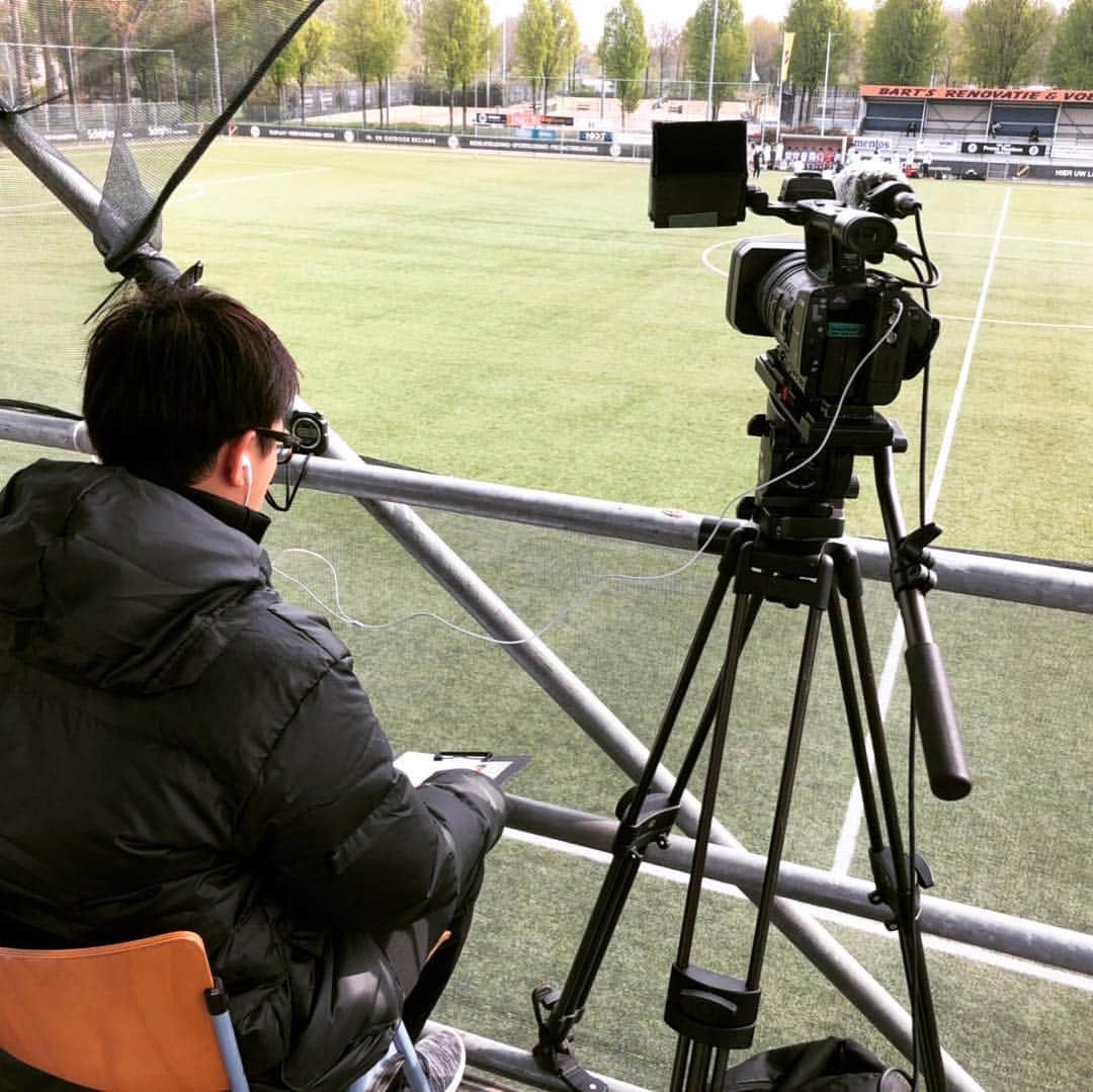 立田恭三さんのインスタグラム写真 - (立田恭三Instagram)「【高校選抜欧州遠征】  欧州遠征２試合目の親善試合！ NACブレダとのトレーニングマッチ。  今回はこの位置から、、 見事4-0で勝利！ #染野唯月 選手の#ハットトリック ！ この試合の後、ドイツに移動！ いよいよ今日の夜から大会が開幕です！！ #ドュッセルドルフ  #国際ユースサッカー大会  #高校サッカー  #日本高校サッカー選抜 #欧州遠征 #ダイジェスト版は #5月19日11時から #日テレジータス #日テレサッカー」4月18日 15時33分 - tatsuta.ytv