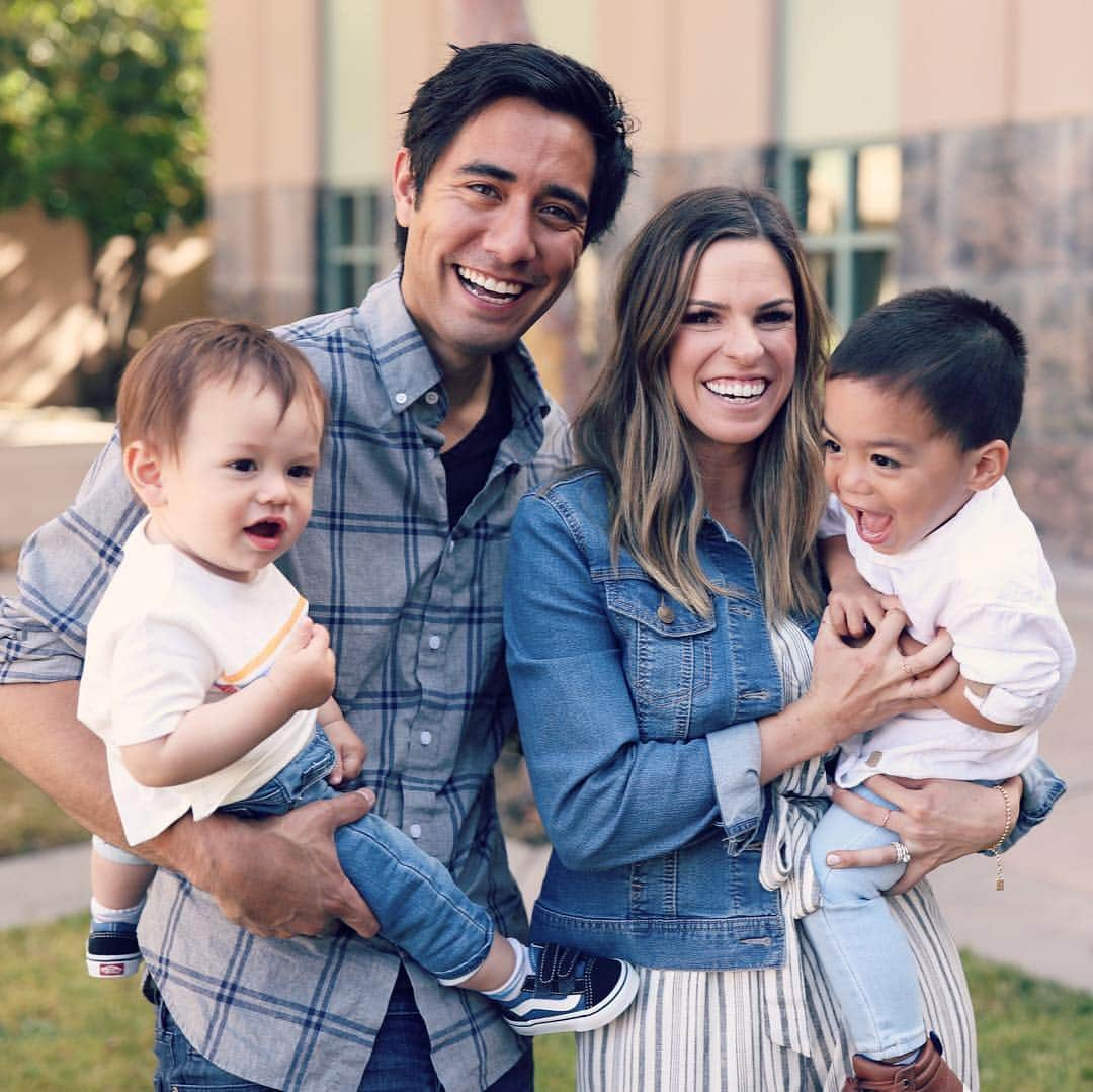 ザック・キングさんのインスタグラム写真 - (ザック・キングInstagram)「Today we officially adopted our oldest kiddo, Mason! #foreverfamily」4月19日 2時38分 - zachking