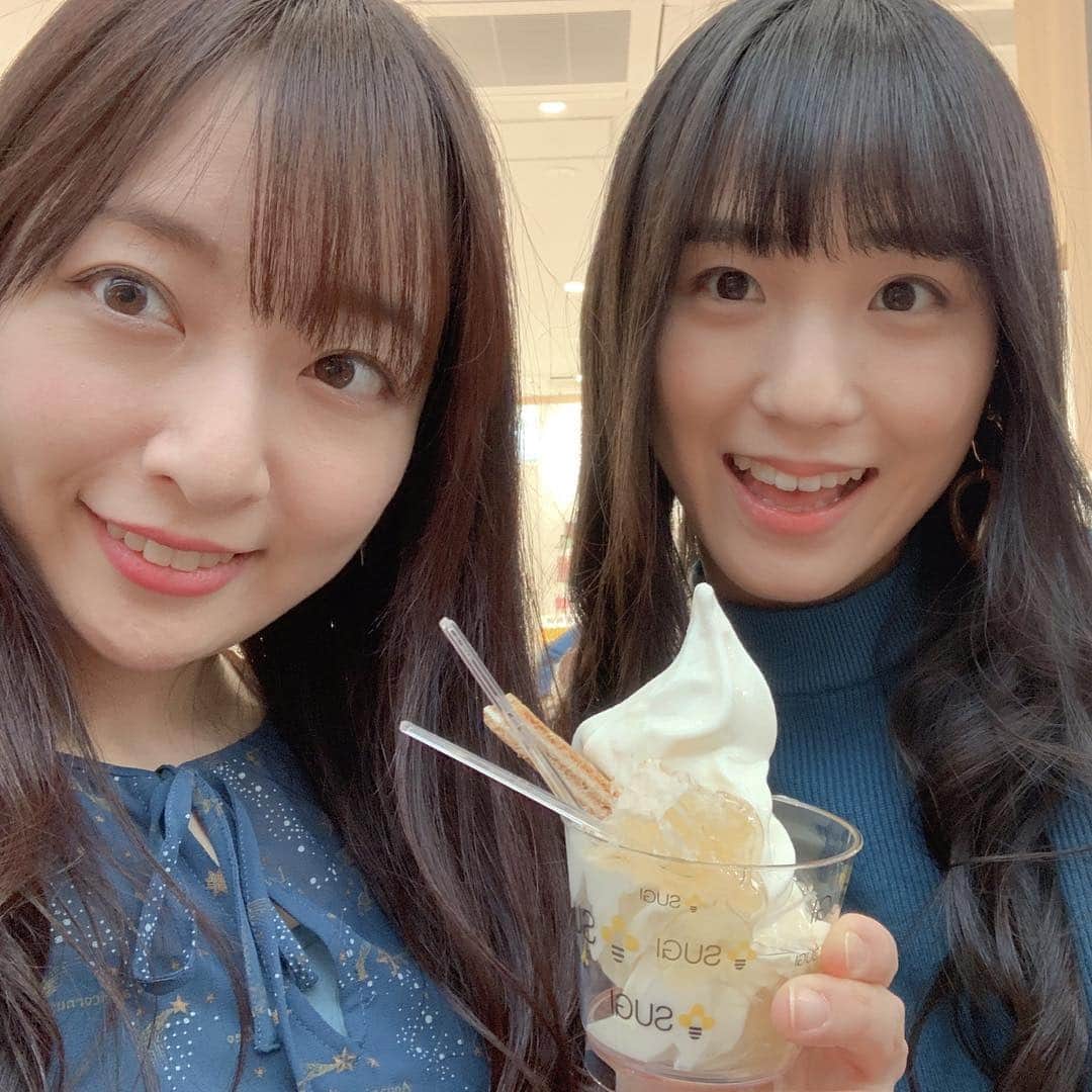 長谷川萌美さんのインスタグラム写真 - (長谷川萌美Instagram)「. . 関西にて❣️ . リリース「遠いところへ行くのでしょう/ラブストーリーは始まらない」 . 沢山の人に聴いて欲しいです👭⭐︎🎵 .  #ビタスイ #リリース #遠ラブ #ラジオ #生放送 #収録 #情報解禁 #お待ちください #配信 #showroom #新聞 #なども」4月18日 17時56分 - moemi_hasegawa
