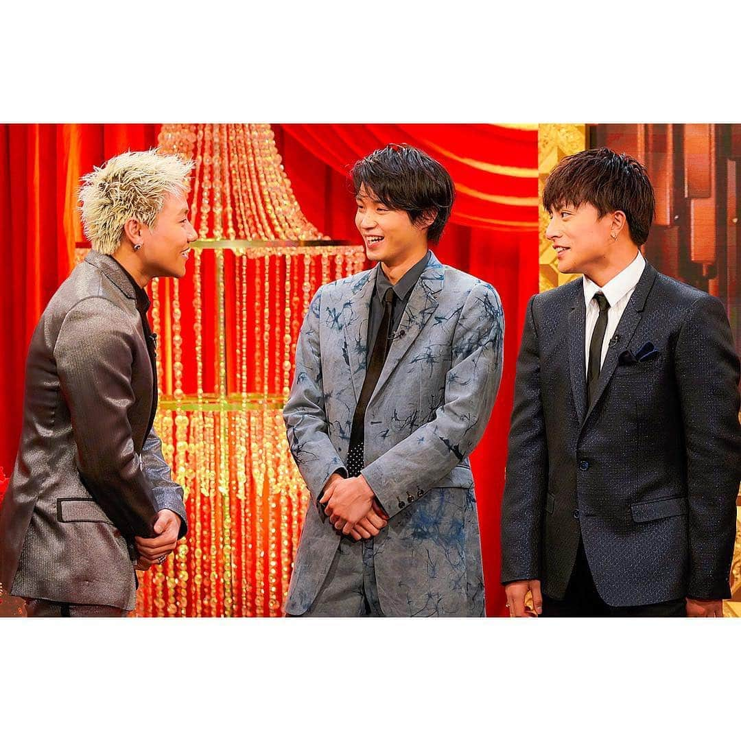 GENERATIONS高校TVさんのインスタグラム写真 - (GENERATIONS高校TVInstagram)「みんなで決める好きなシーンNo.1🏆﻿ ﻿ GENE高AWARD 全部﻿見てくれたかな⁉️﻿ ﻿ 面白いシーンが盛りだくさんだったね🤣🤣﻿ ﻿ \\そこで//﻿ みんなの私的No.1を教えてね❤️﻿ ﻿ 1年間で1番好きなシーンを ﻿コメント欄に書いて教えてね✏️💕﻿ ﻿ どのシーンが1位に輝くのかワクワク🤗﻿ ﻿ みんなからのコメント﻿ 楽しみにまってます☺️‼️﻿ ﻿﻿ ﻿ ⚠️🚨 放送はAbemaTVでお楽しみください﻿﻿﻿ 番組を動画録画（画面録画）することは禁止されています﻿🚨⚠️﻿﻿﻿﻿﻿﻿﻿ ﻿﻿﻿﻿﻿﻿ 🙅‍♂️🙅‍♀️SNSに番組の動画をアップするのもNGです🙅‍♀️🙅‍♂️﻿﻿﻿﻿﻿﻿ ﻿﻿﻿﻿﻿﻿﻿ ﻿﻿﻿﻿﻿﻿ 公式Twitterもチェックしてね✔💡﻿﻿﻿﻿﻿ 🔎@gene_kou で検索💗💗﻿﻿﻿﻿﻿﻿ ﻿ ﻿ .............................🏫..............................﻿﻿﻿﻿﻿﻿﻿﻿ #AbemaTV #日曜よる9時 #ジェネ高﻿﻿﻿ #GENE高 ﻿﻿﻿﻿﻿ #GENERATIONSfromEXILETRIBE ﻿﻿﻿﻿﻿﻿﻿﻿ #ジェネレーションズ #ジェネ ﻿﻿﻿﻿﻿﻿﻿﻿ #小森隼 #白濱亜嵐 #数原龍友﻿﻿﻿﻿﻿﻿﻿﻿ #中務裕太 #片寄涼太 #佐野玲於 #関口メンディー﻿﻿﻿﻿﻿ #磯村勇斗#御曹司ボーイズ﻿ #GENE高AWARD﻿ #みんなで決める印象に残ったNo1﻿ #ジェネシックワールド#不正リーダー﻿ #禁断のキス#こちょこちょ腕相撲﻿ #風船割れてもプリンス顔選手権#おならドッキリ﻿ ﻿ 公式Instagramでは﻿ 色んな企画をやっていこうと思っているので﻿ みんな是非参加してね💕﻿」4月18日 18時09分 - genekou_official