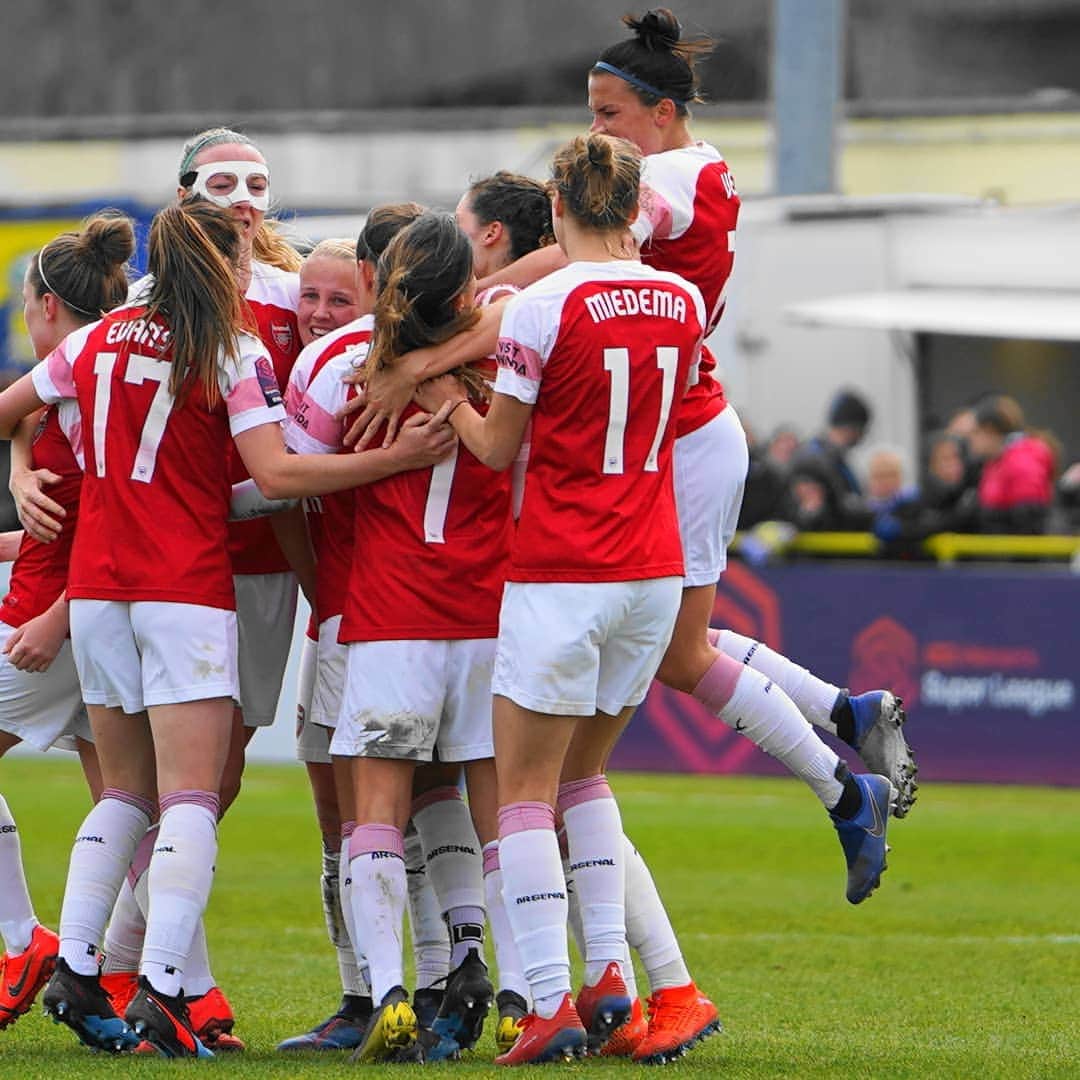 Arsenal Ladiesさんのインスタグラム写真 - (Arsenal LadiesInstagram)「🚨 Last day to purchase your Everton 🎫 , on sale till 3pm today (Thurs)  There will be NO matchday ticket sales available.  #WeAreTheArsenal」4月18日 18時21分 - arsenalwfc