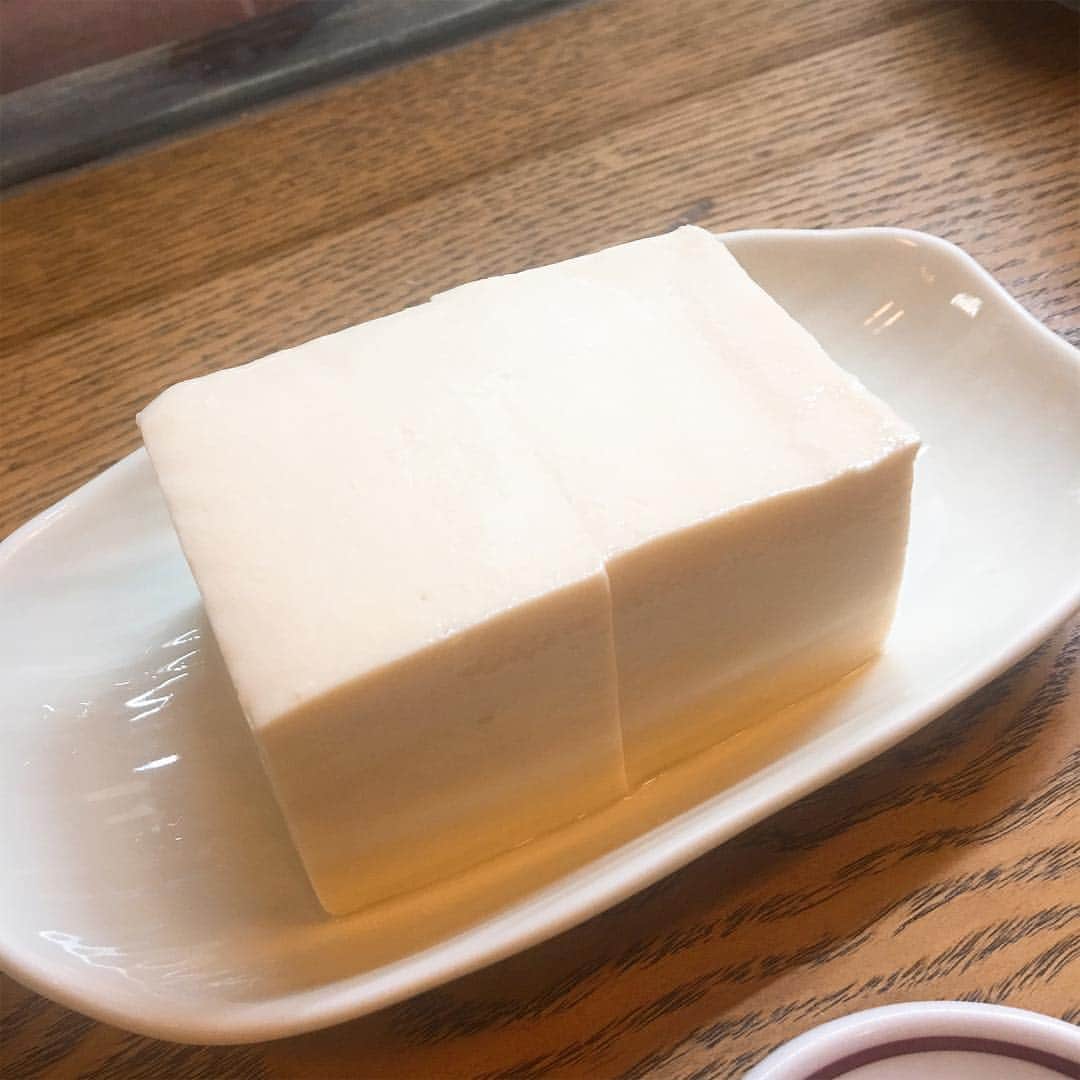 金巻ともこさんのインスタグラム写真 - (金巻ともこInstagram)「かぶとでうなぎ！！うま！ #うなぎ #鰻 #うなぎかぶと」4月18日 18時25分 - tomotomoco