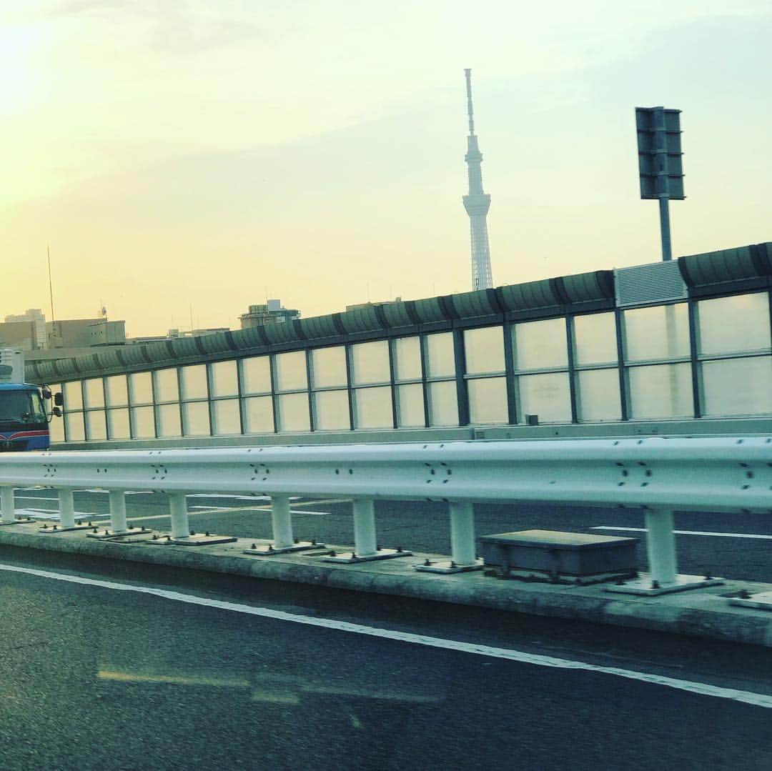 金村義明さんのインスタグラム写真 - (金村義明Instagram)「＃2時間運転超えた#ヘトヘト#後30分」4月18日 18時34分 - yoshiaki_kanemura