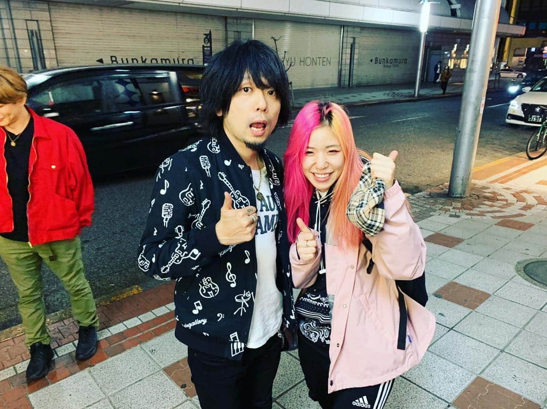 あやぺたのインスタグラム：「うぶさんのギターもコーラスもほっんとに最高。誘ってもらえて同じステージ立てて嬉しかった昨日のお話。」