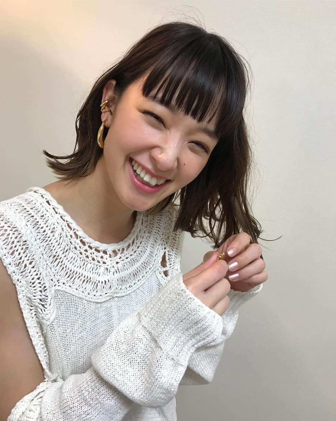 剛力彩芽さんのインスタグラム写真 - (剛力彩芽Instagram)「*** アンビリのお衣装(*´-`) @ezumi.official ✨  あぁ、可愛い。💜 いろんなお話を観させていただいて いろんな視点から考えることや 自分の想いを発言すること すごく大切だと毎回思う。  けれどまだまだだなぁ。 今日も皆さまに届きますようにー…✨ #奇跡体験アンビリバボー  #アンビリ  #ezumi  #ezumiyasutoshi」4月18日 19時11分 - ayame_goriki_official