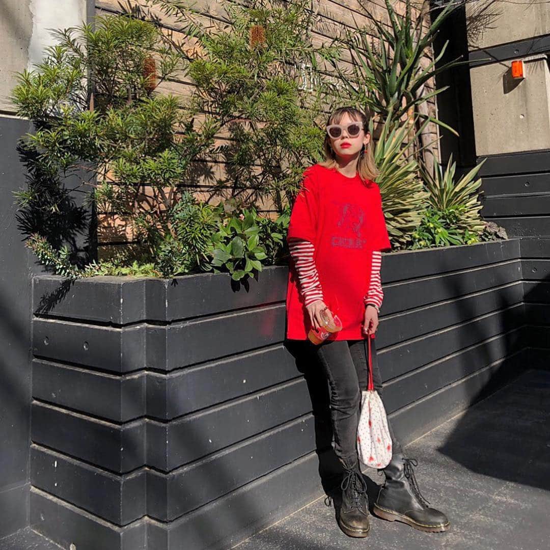 Aymmy in the batty girlsのインスタグラム：「【4月19日(金)発売】 ﻿ ﻿ ◽︎AYMMY CHERRY TEE﻿ RED/GREEN/WHITE﻿ S/M﻿ ¥5,400(taxin)﻿ ﻿ #aymmy #aymmyinthebattygirls ﻿﻿﻿﻿﻿#coordinate﻿﻿ #エイミー #原宿 #Tシャツ﻿﻿﻿」