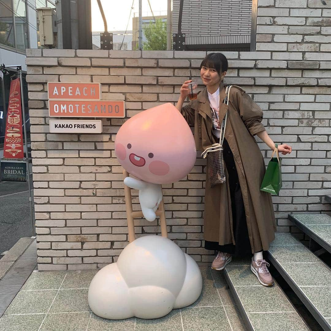 庄司芽生さんのインスタグラム写真 - (庄司芽生Instagram)「顔ぱんぱんマンやないかい😓🍑 #めいの服」4月18日 20時19分 - mei_tokyogirlsstyle