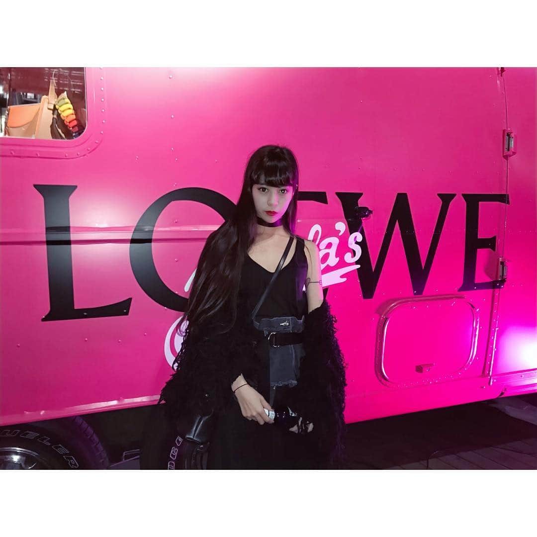中川ジュリアのインスタグラム：「LOEWE PAULA’S ROAD TRIP KICK OFF PARTY  #LOEWE #LOEWEPaulas」